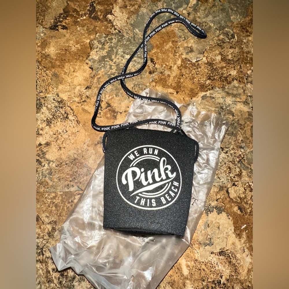 VS PINK Lanyard Koozie “We Run This Beach” New in bag, never used